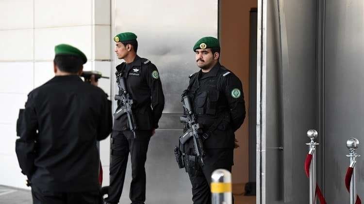 السعودية: إدراج 8 يمنيين و11 كياناً على لائحة الإرهاب