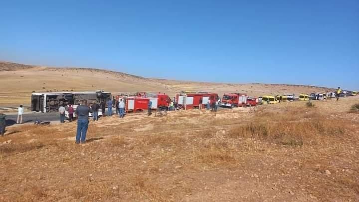مصرع 19 شخصا في حادث سقوط حافلة لنقل المسافرين بمنحدر قرب خريبكة