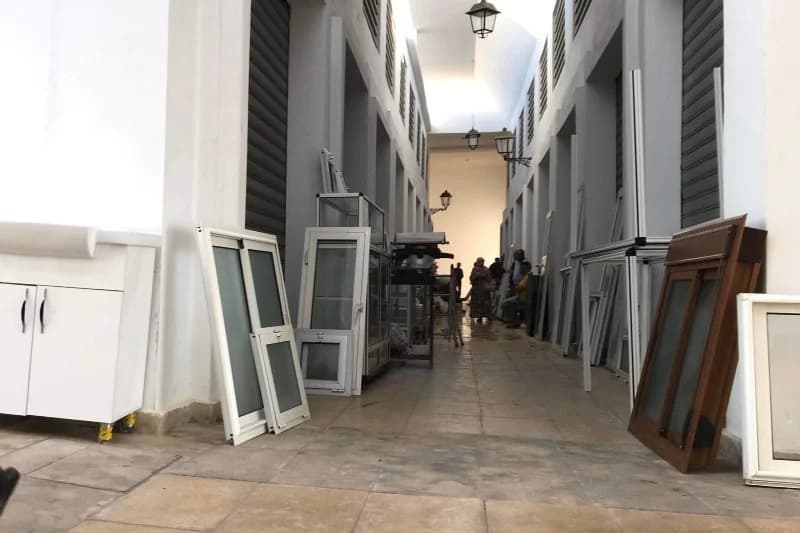 سلا … غرق سوق الصالحين في العشوائية بعد أيام من إفتتاحه