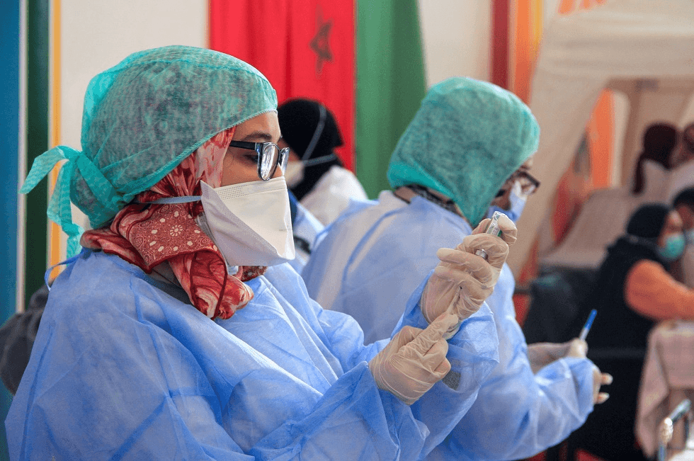 12 إصابة جديدة وأزيد من 6 ملايين و841 ألف شخص تلقوا الجرعة الثالثة من اللقاح