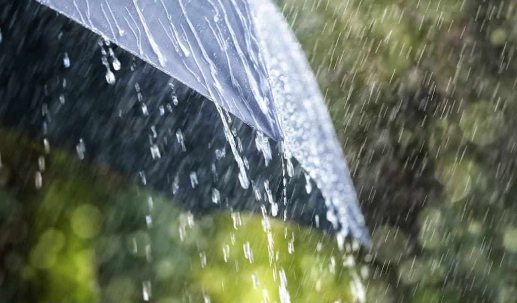 أمطار قوية مرتقبة اليوم الأربعاء بعدد من أقاليم المملكة