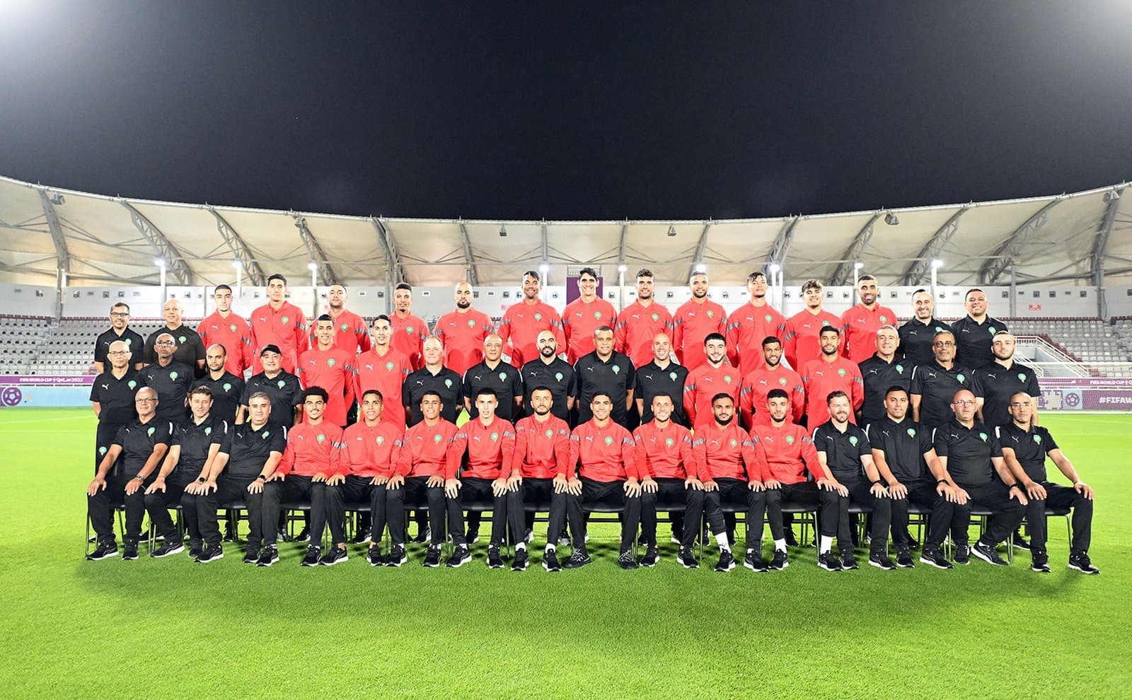 الصورة الرسمية لبعثة المنتخب الوطني المغربي لكرة القدم بقطر