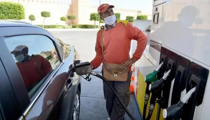 المغرب … أسعار المحروقات تتراجع بحوالي درهم