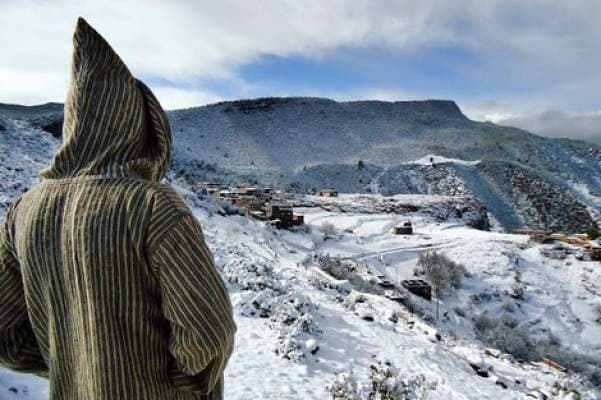 نشرة خاصة.. موجة برد تضرب عدة مدن مغربية ابتداء من هذا التاريخ