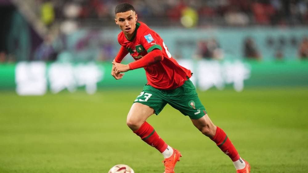 المغربي بلال الخنوس يحصل على جائزة الموهبة الشابة الصاعدة لسنة 2022