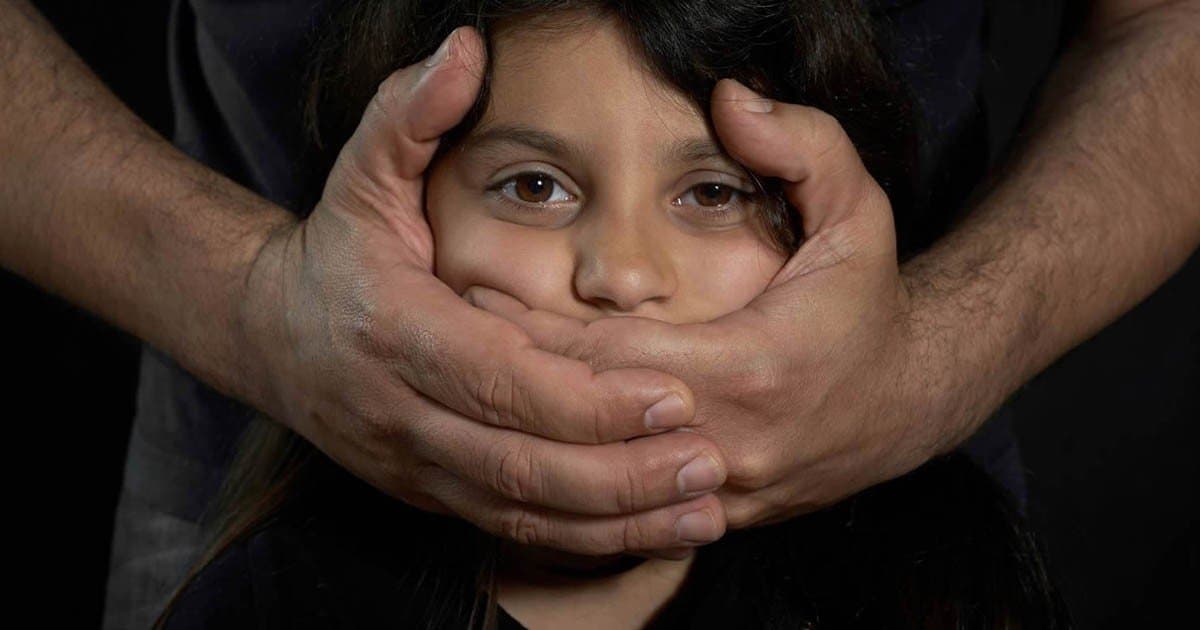أكادير… بيدوفيل ألماني يستدرج قاصرا إلى مرحاض مطعم