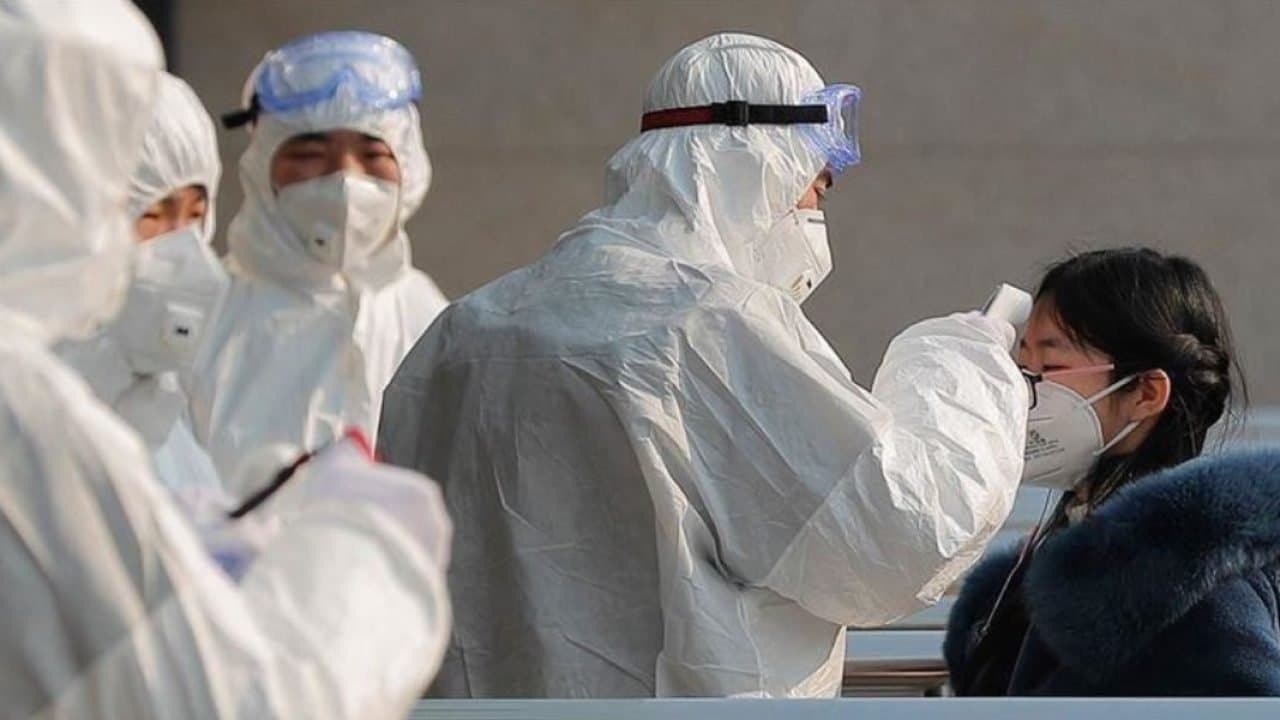 الصين: 60 ألف وفاة على الأقل بكوفيد-19 منذ أن رفعت بكين القيود الصحية