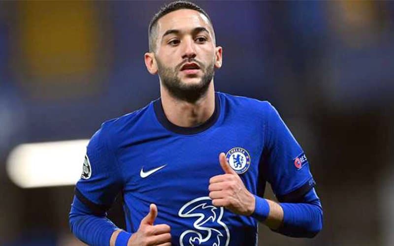 مسؤولي تشيلسي يحسمون الجدل  بشكل رسمي في ملف الدولي المغربي زياش