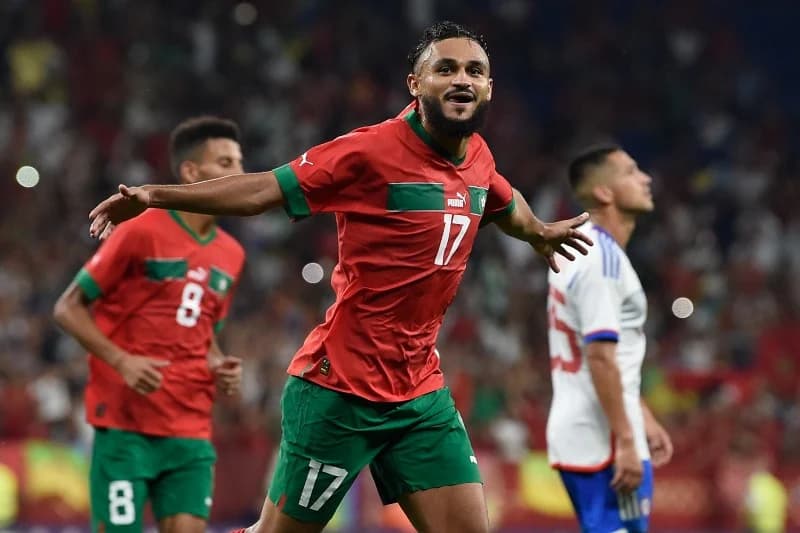 فريق السد القطري مهتم بنجم المنتخب المغربي سفيان بوفال