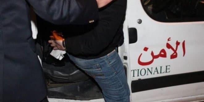 توقيف شخص حاول اختطاف سيدة على متن سيارة لنقل البضائع بالقنيطرة
