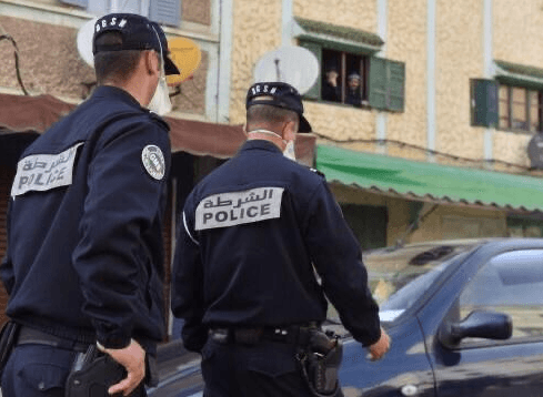 توقيف ضابط شرطة يشتبه تورطه في قضية تتعلق بالابتزاز في وجدة