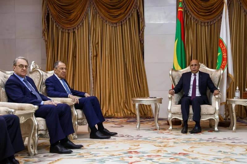 الرئيس الموريتاني يلتقي وزير الخارجية الروسي