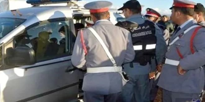 توقيف سيارة خفيفة وتفتيشها يمكن من حجز كمية من مخدر الشيرا بأكادير