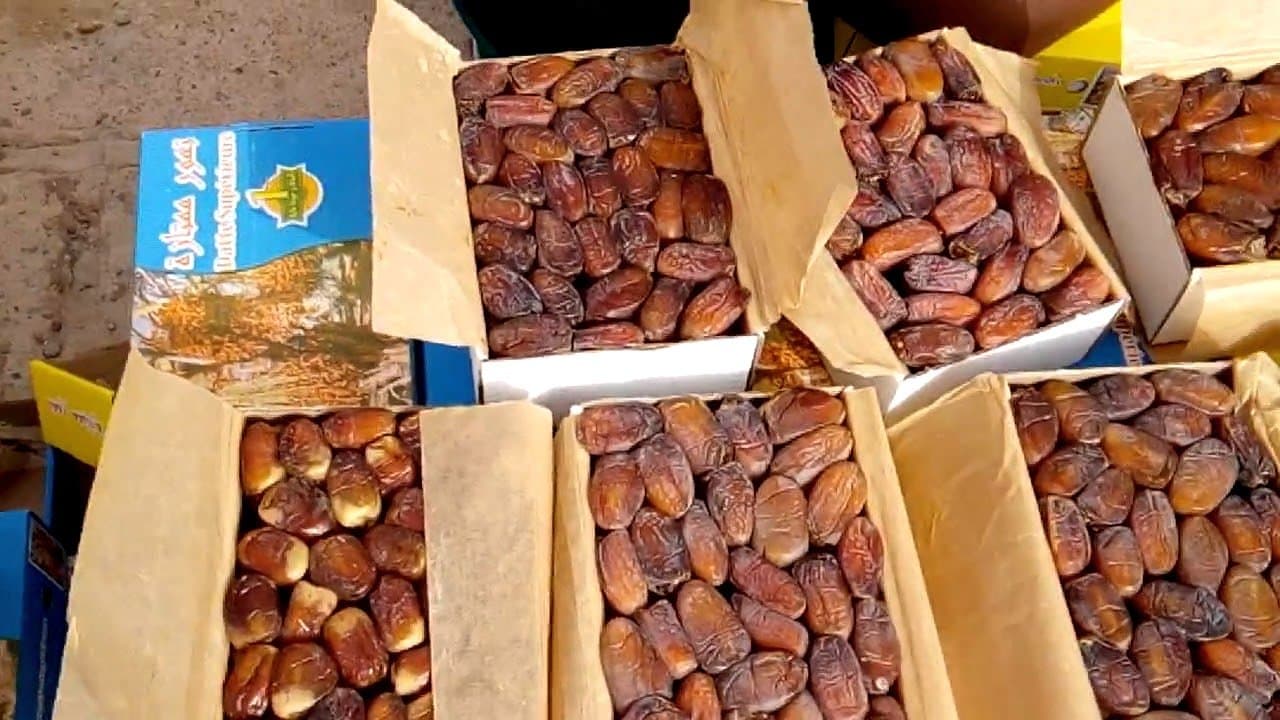 أسعار التمور تشهد ارتفاعاً في الأسواق المغربية قبل رمضان