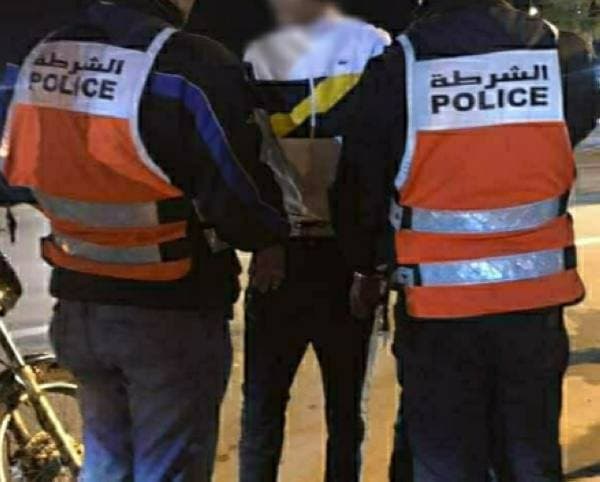 أكادير.. توقيف ثلاثيني متورط في سرقة السلاح الوظيفي لموظف شرطة