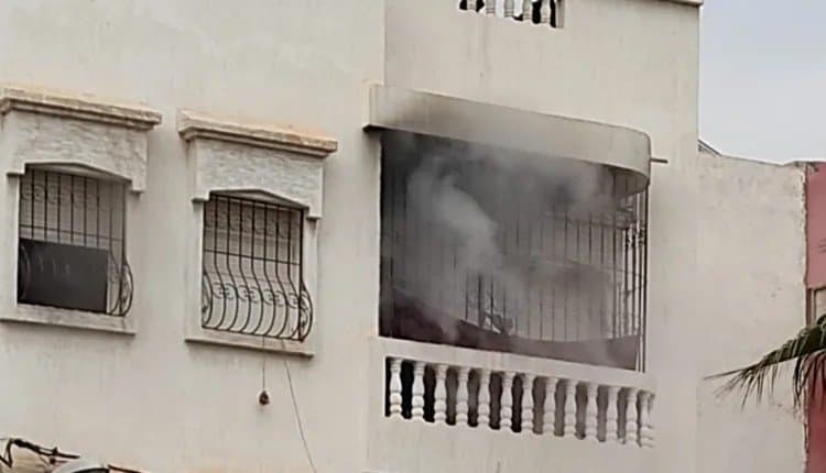 طفل في 4 من العمر  يتسبب في حرق منزل أسرته
