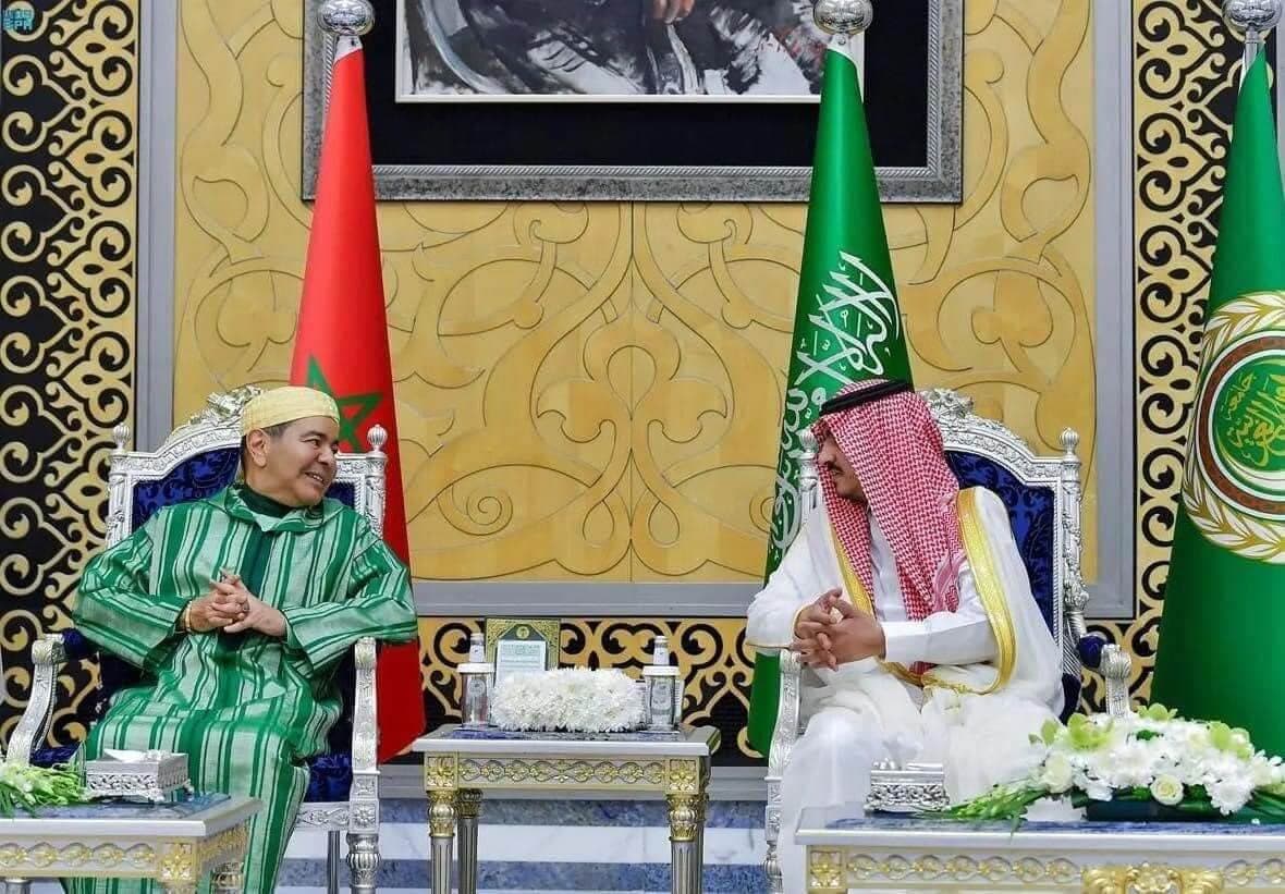 السعودية … بدء أعمال القمة العربية بحضور مولاي رشيد