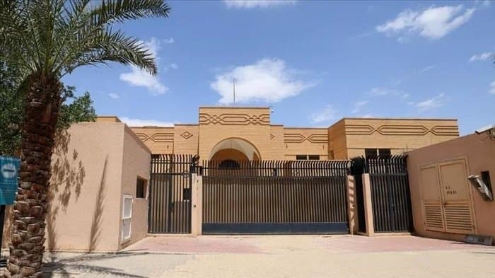 رسميا … إيران تفتتح السفارة في السعودية