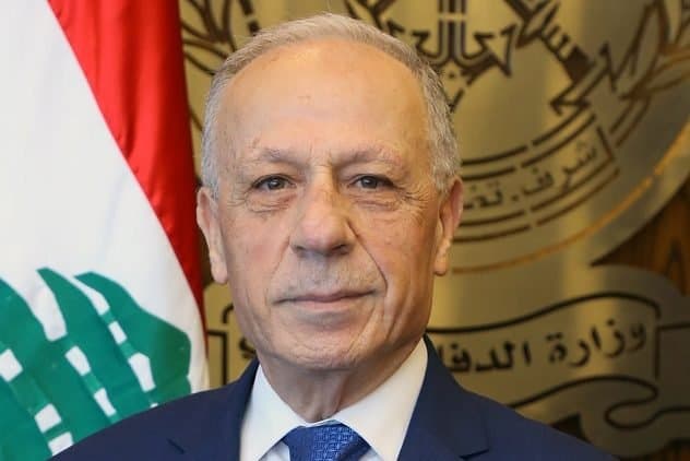 إطلاق نار على سيارة وزير دفاع لبنان