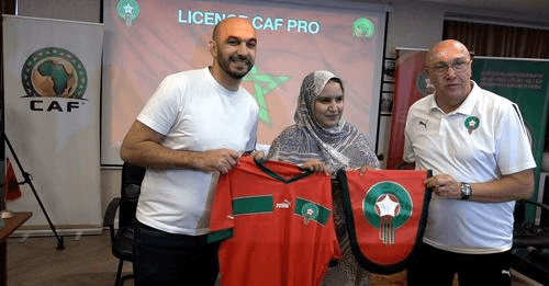 الداخلة : دورة تكوينية لنيل رخصة « CAF-Pro » .