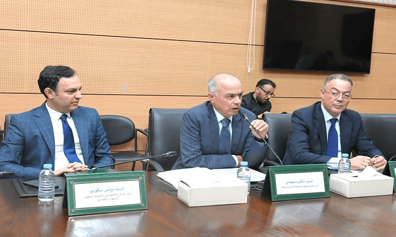 السيد بنموسى: بدء النقاش حول تفاصيل تحسين رواتب موظفي قطاع التعليم اعتباراً من الأسبوع المقبل.