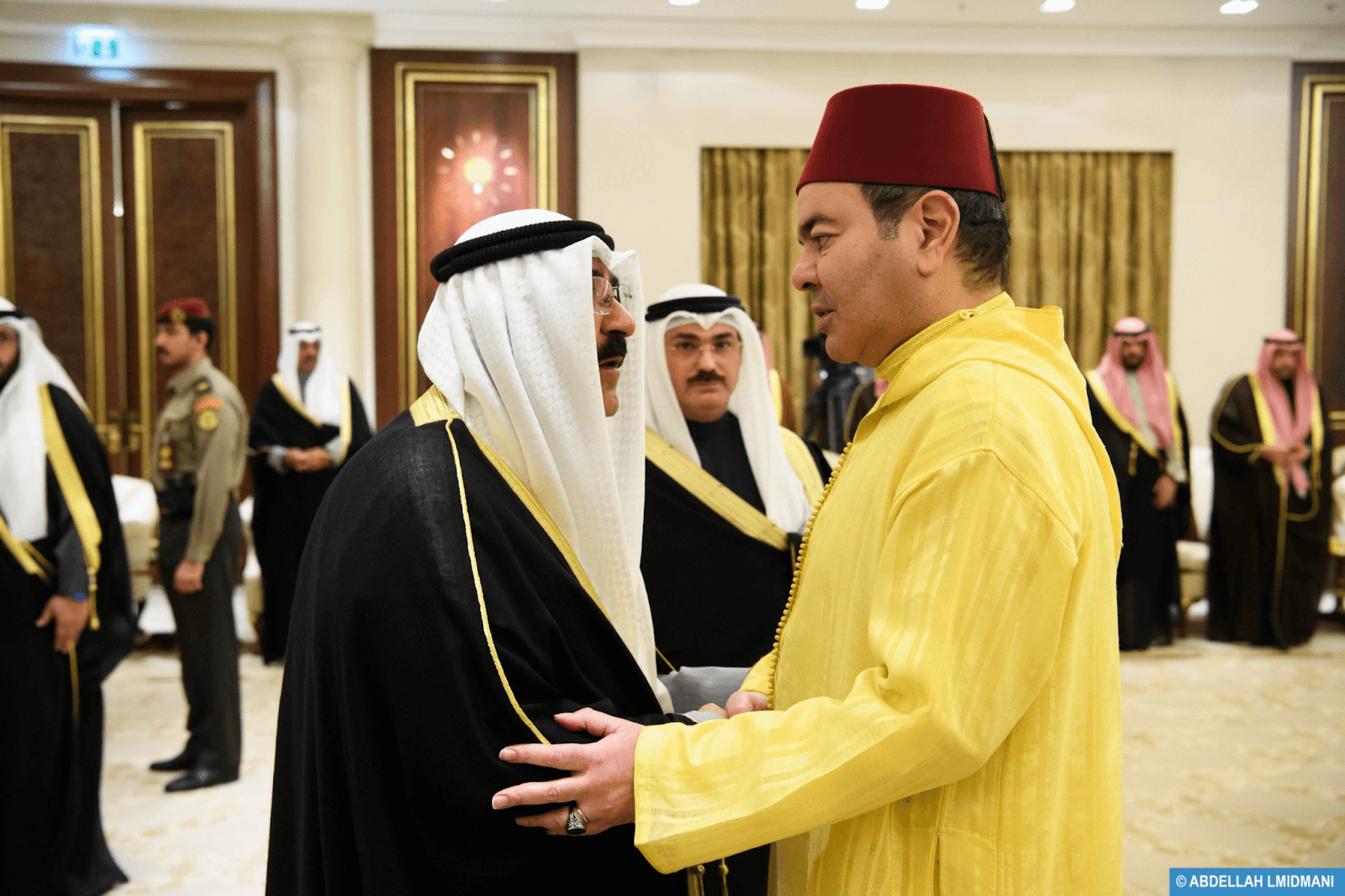 الأمير مولاي رشيد يمثل جلالة الملك في تقديم التعازي في وفاة سمو الشيخ نواف.