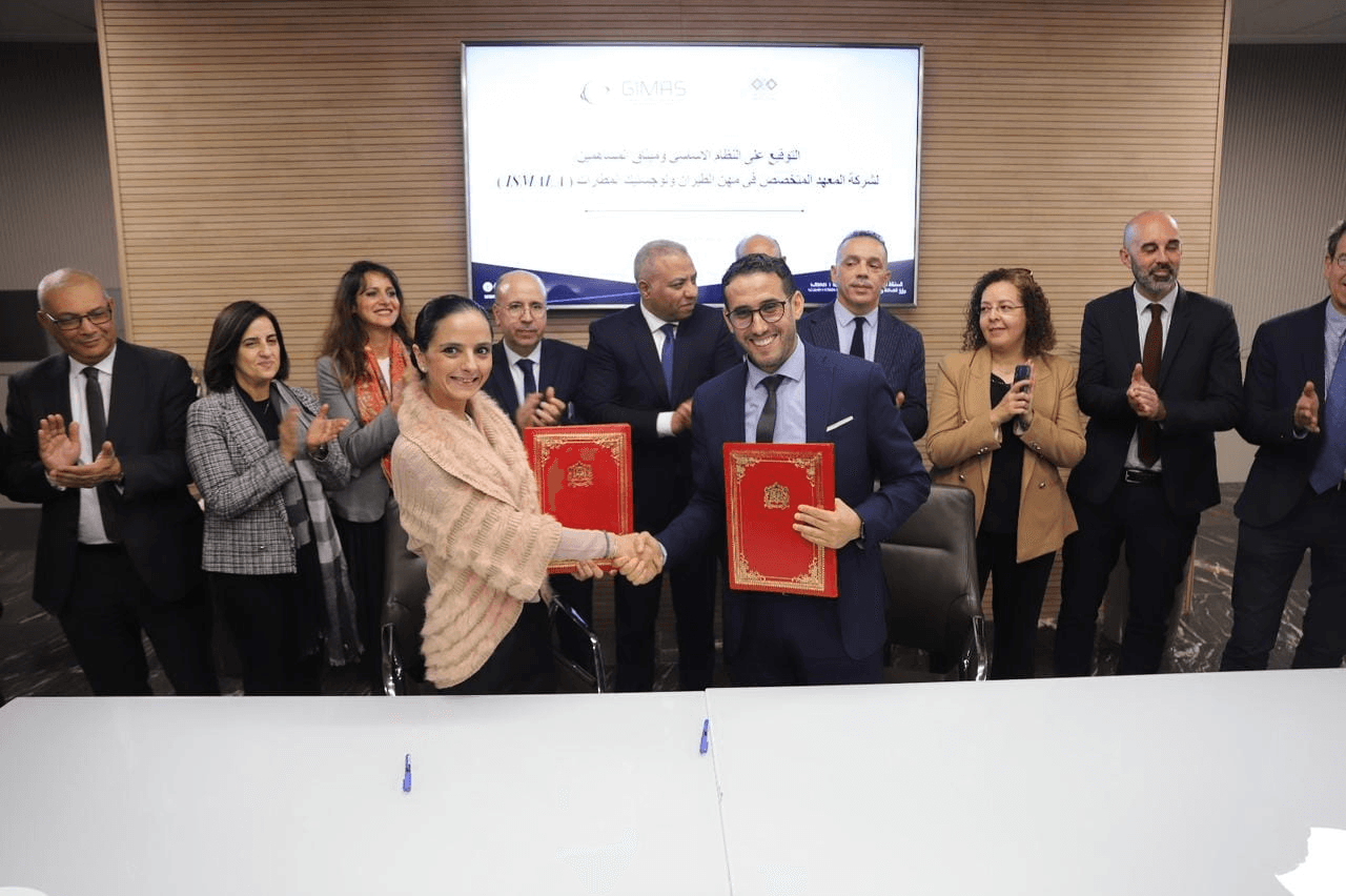 توقيع اتفاق إطار بين المغرب ومجموعة سافران لتعزيز صناعة الطيران وتطوير الكفاءات.