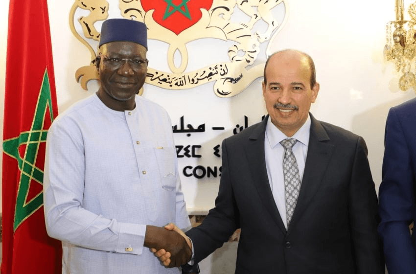 السيد ميارة يجري مباحثات مع رئيس المجلس الاقتصادي والاجتماعي بجمهورية مالي.