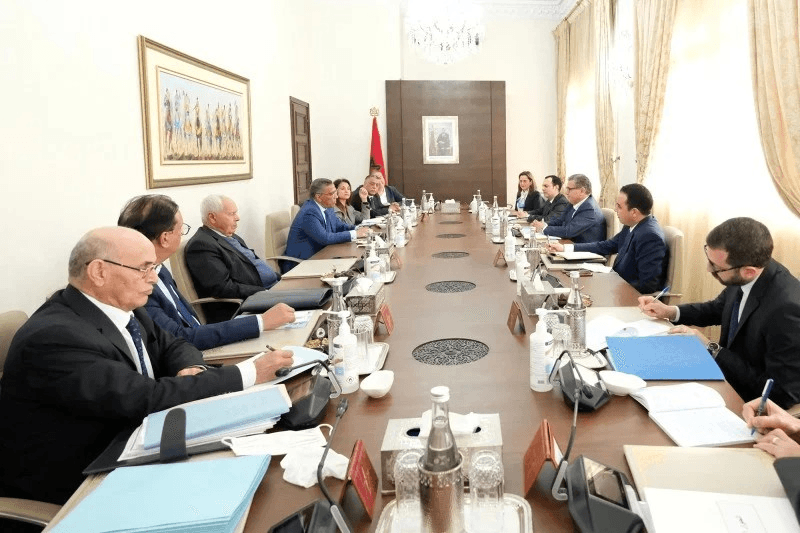 الجامعة الوطنية للتجهيز والنقل تطالب بتلبية مطالب الموظفين.