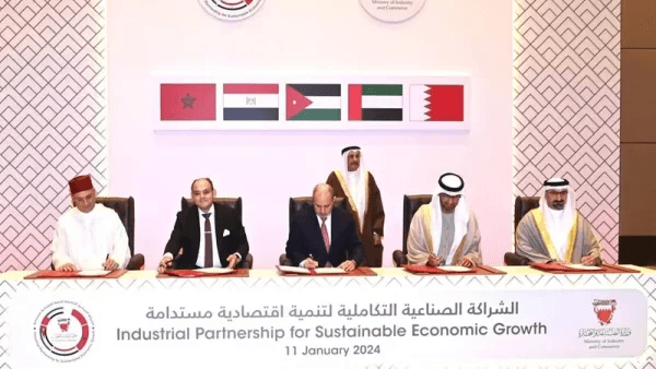 المغرب ينضم إلى مبادرة الشراكة الصناعية: تعزيز للتنمية المستدامة.