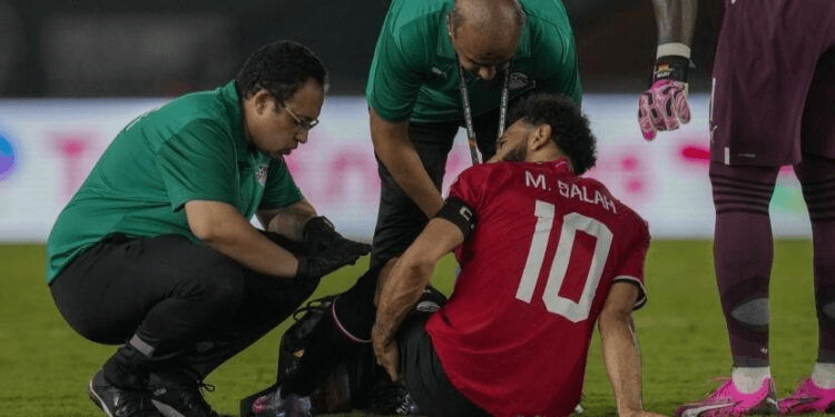 بسبب إصابة ..غياب محمد صلاح عن مباراة الرأس الأخضر.