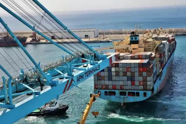 مسار العبّارة الجديد يربط المغرب و جزر الكناري، مما يثير الآمال في التصدير