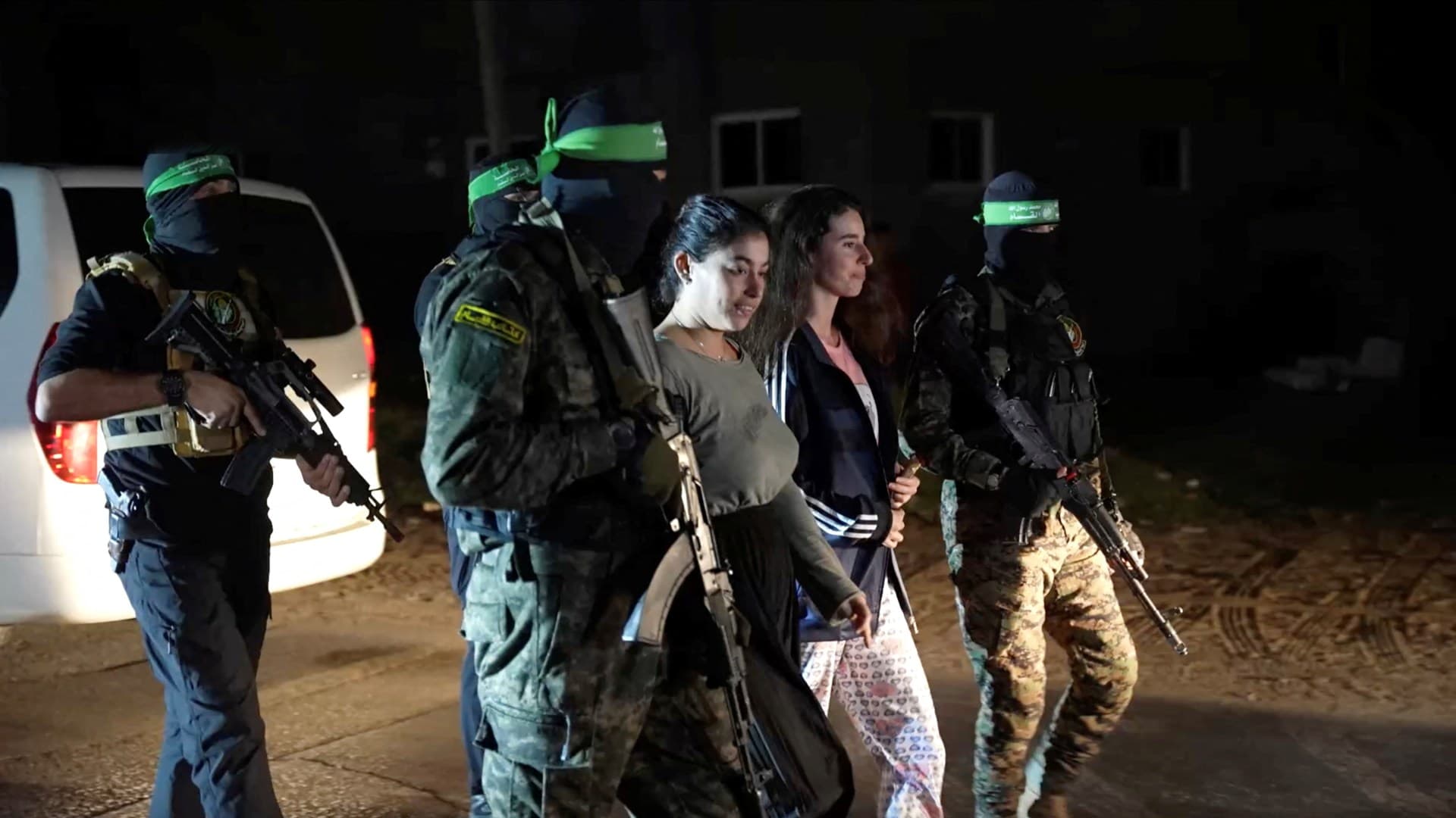 مفاوضات الأسرى بين إسرائيل وحماس: الصفقة المحتملة تشمل أسرى فلسطينيين من العيار الثقيل.