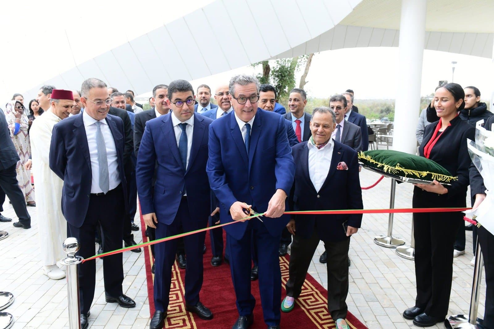 المعمورة_سلا… عزيز أخنوش يشرف على تشين متحف كرة القدم المغربية