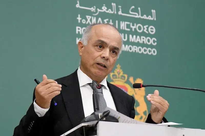 شكيب بن موسى يحرص على اعتماد التربية على القيم كمدخل بيداغوجي أساسي