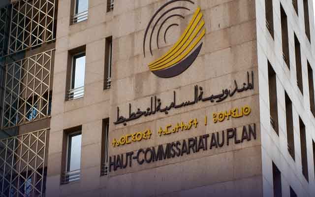 تقرير المندوبية السامية للتخطيط يكشف عن تفاقم التمييز بين المرأة والرجل في بيئة العمل