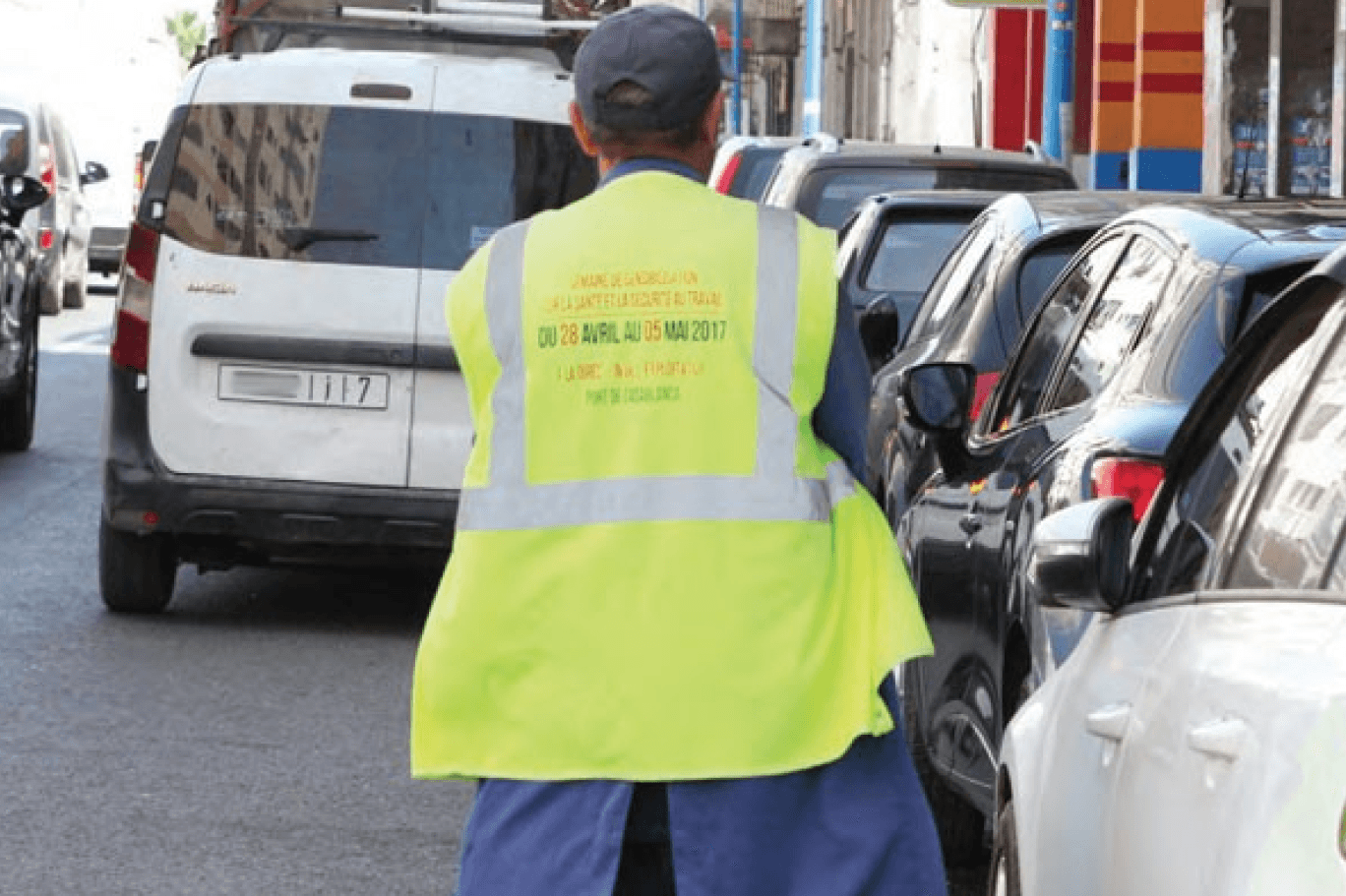 العطلة المدرسية تفاقم مشكلة "أصحاب السترات الصفراء" في شوارع المغرب