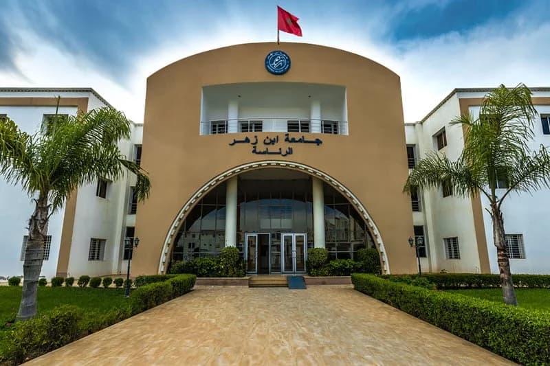 التبليغ عن "تزوير شواهد جامعية" بأكادير يدفع الشرطة القضائية إلى التحقيق