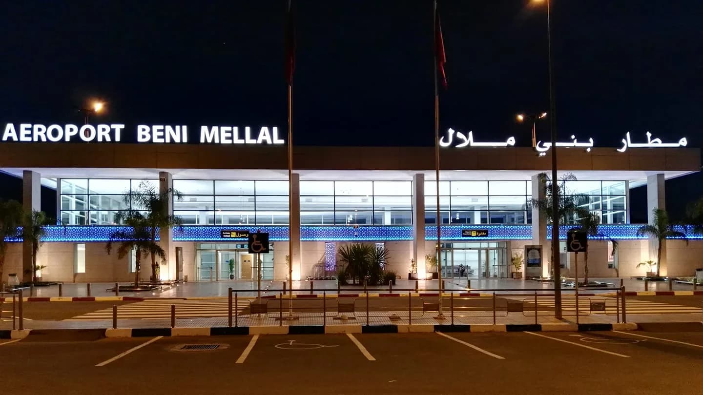 استئناف الرحلات الجوية بمطار بني ملال بعد تعليقها بسبب كورونا