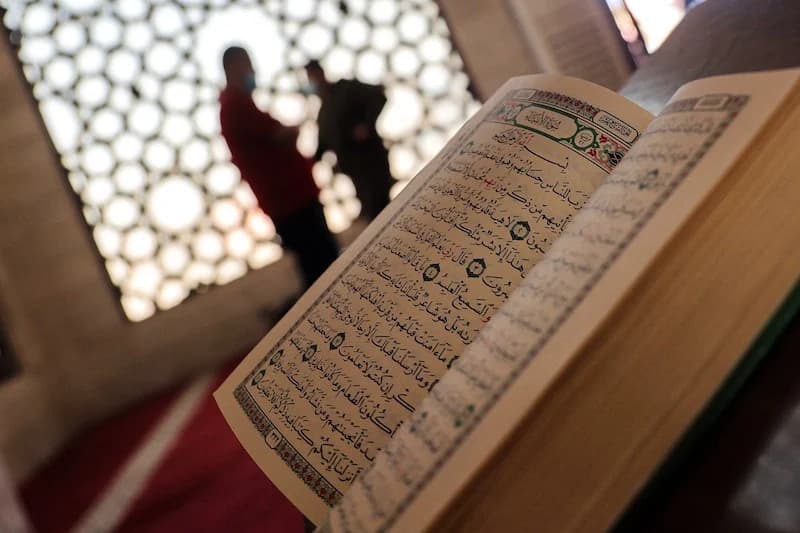 تحفيظ أبناء "مغاربة العالم" القرآن يعزز صمود النموذج الديني للمملكة