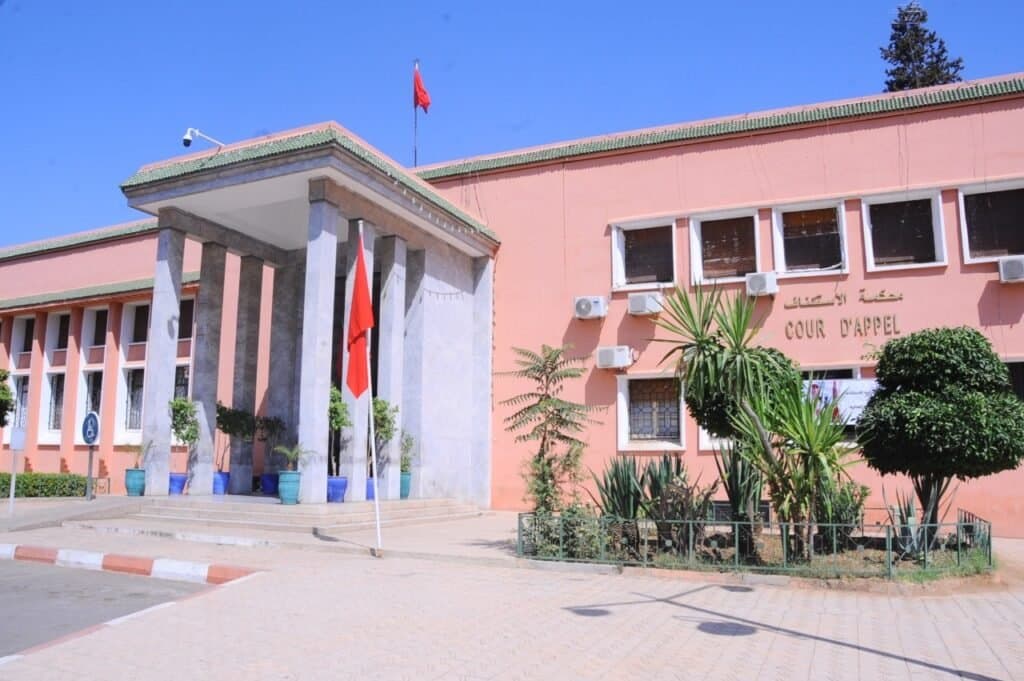 جنايات مراكش تدين 11 عنصرا من القوات المساعدة
