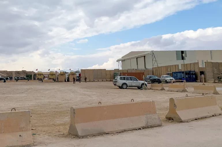 مسيرتان تستهدفان قاعدة تستضيف قوات أميركية بالعراق