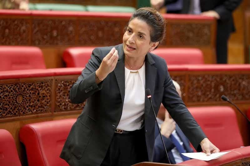 الوزيرة بنعلي تراهن على الوصول إلى مليار دولار من الاستثمارات الطاقية