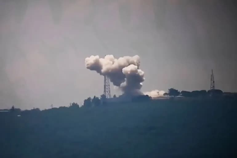 هجمات صاروخية من لبنان وجيش الاحتلال يتحدث عن قصف مستودعين لحزب الله