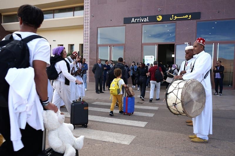 وزير النقل يعترف بمعاناة "مغاربة العالم" مع ارتفاع أسعار تذاكر الرحلات الجوية