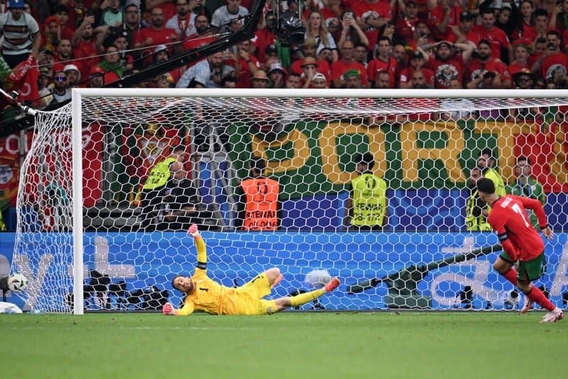 ركلات الترجيح ترسل البرتغال إلى ربع نهائي "اليورو" على حساب سلوفينيا