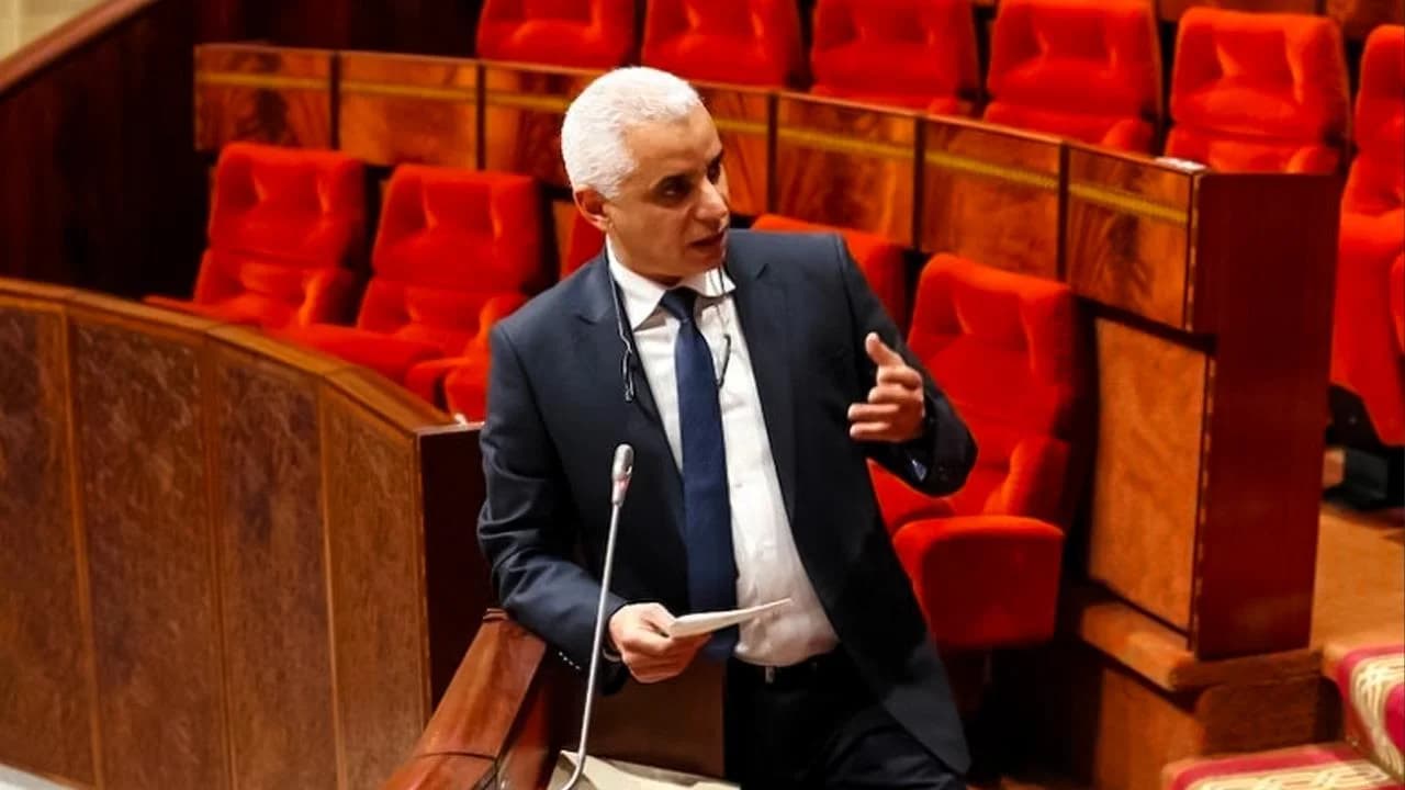 وزير الصحة يعلن عن التوصل إلى اتفاق مع نقابات الصحة بشأن الملف المطلبي