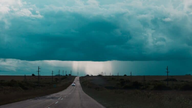 توجه المغرب نحو تلقيح السحب يثير مخاوف إسبانية