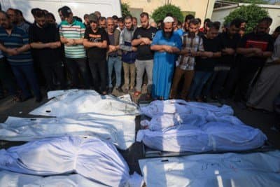 استشهاد 29 فلسطينياً في قصف إسرائيلي على غزة