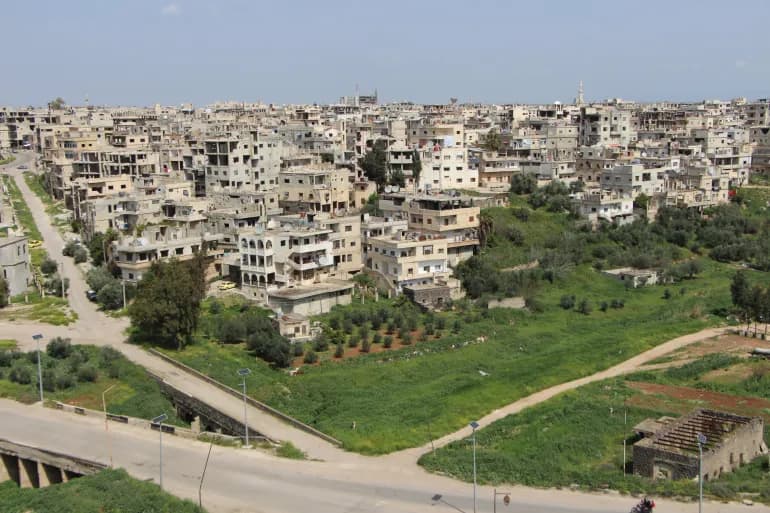 النظام السوري يهدّد بلدة في درعا بمصير غزة